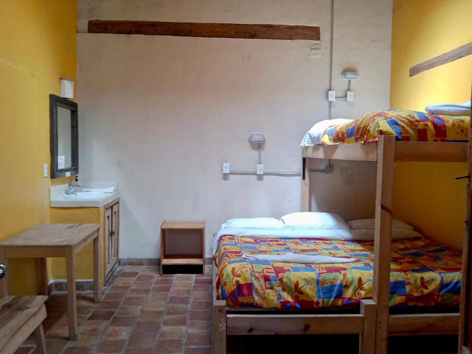 Rossco Hostel Сан-Крістобаль-де-лас-Касас Екстер'єр фото